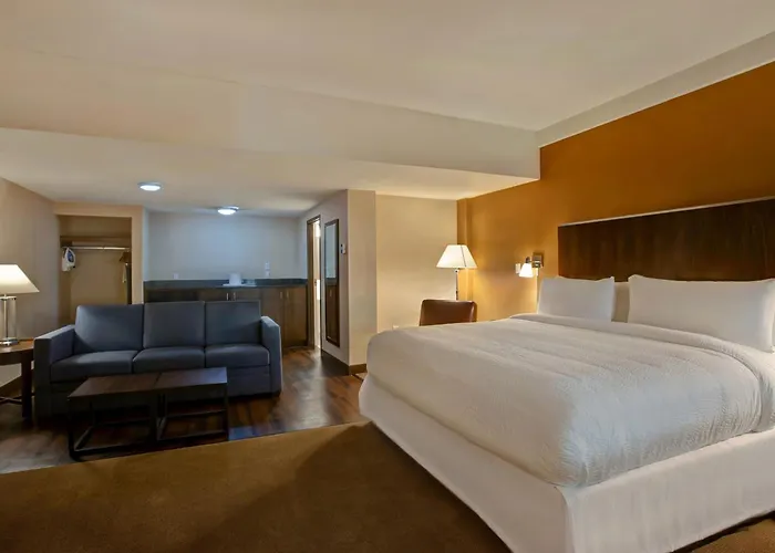Four Points By Sheraton Peoria