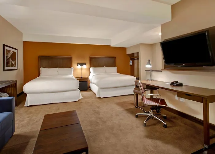 Four Points By Sheraton Hotel 3*