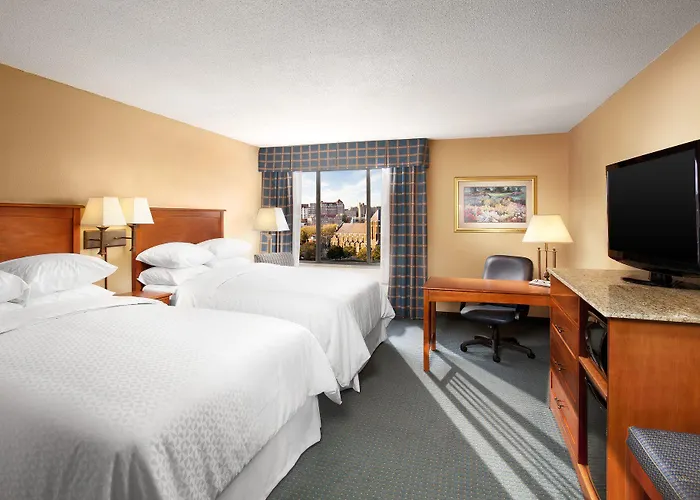 Four Points By Sheraton Hotel Peoria