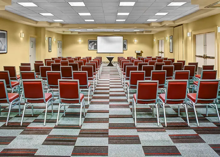 Four Points By Sheraton Hotel Peoria