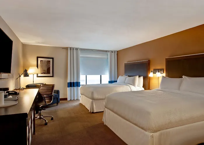 Four Points By Sheraton Hotel 3*
