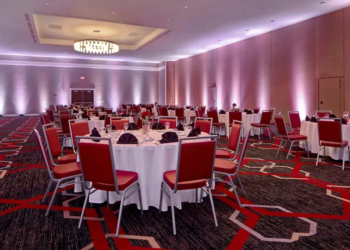 Hotel Four Points By Sheraton 3*