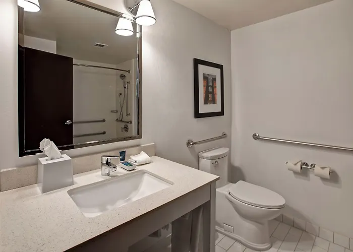 Hotel Four Points By Sheraton